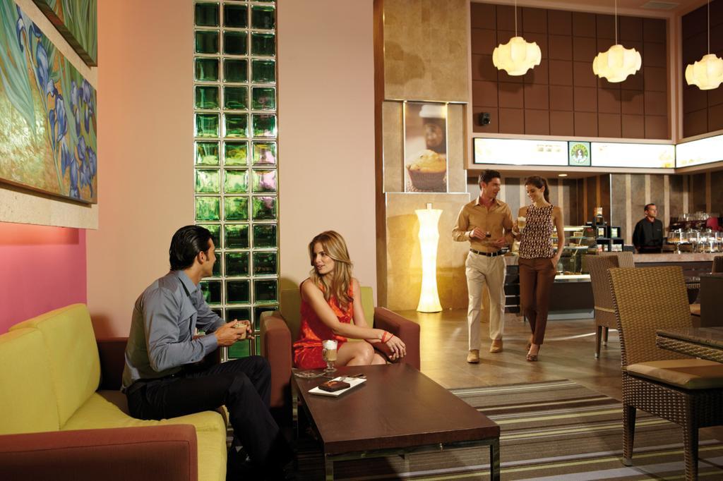 ริอู พลาซา กวาดาลาฮารา Hotel กัวดาลาฮารา ภายนอก รูปภาพ