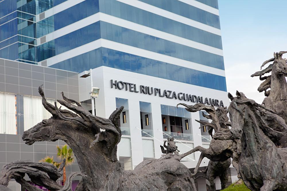 ริอู พลาซา กวาดาลาฮารา Hotel กัวดาลาฮารา ภายนอก รูปภาพ
